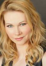 Джулия Ли фото