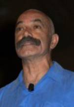 Эмануэл Леви фото