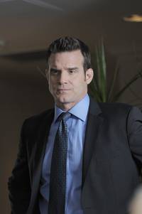 Кадр Хранилище 13