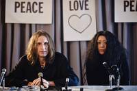 Кадр Джон Леннон