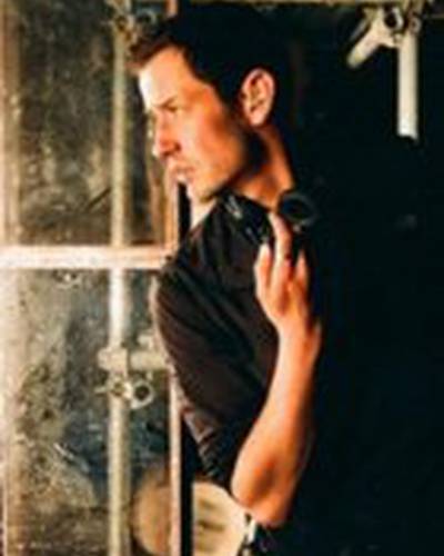 Кристофер Долль фото