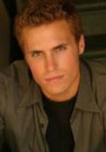 Логан Мулвей фото