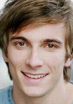 Гилиан Петровский фото