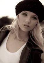 Кассандра Клементи фото