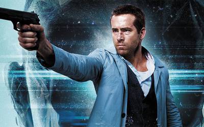 В кино на этой неделе: оборотень в погонах, обмен телами и голливудский «Антураж»