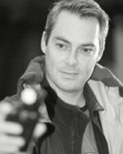 Роберт Шеклэди фото