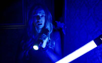 Стоит ли смотреть: «Не выключай свет» («И гаснет свет»)