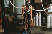 Кадр Велосипедист