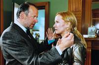 Кадр Две истории и одна свадьба