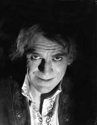 Кадр Черная комната