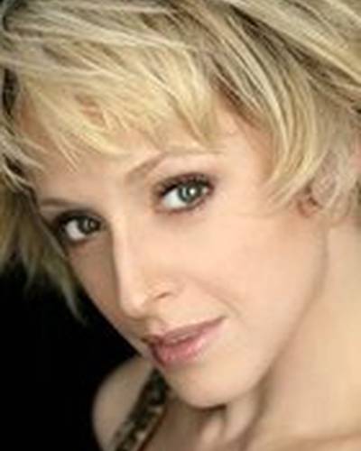 Надин Исенджер фото