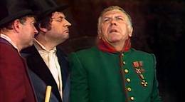 Кадр из фильма "Ревизор" - 2