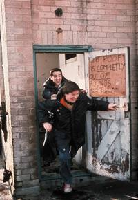 Кадр Круглосуточные тусовщики