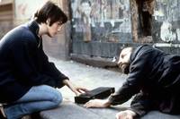 Кадр Три цвета: Синий