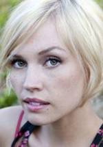 Уитни Мур фото