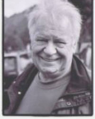 Йен Мун фото