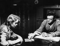 Кадр Акт насилия