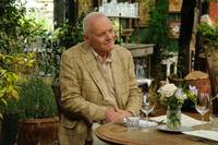 Кадр Ты встретишь таинственного незнакомца