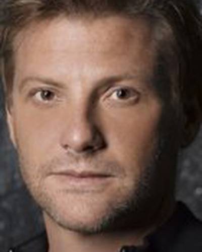 Даг Сэвант фото