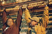 Кадр Медовый месячник