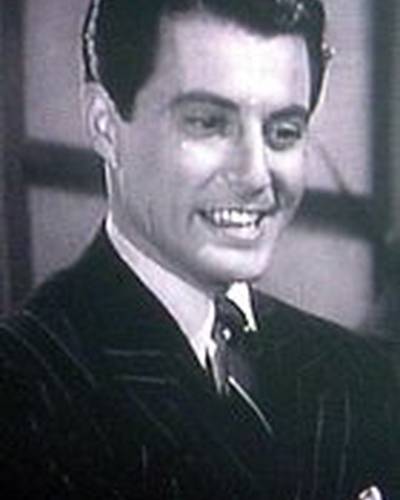 Стэнли Браун фото