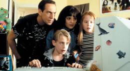 Кадр из фильма "Богатенький Ричи" - 1