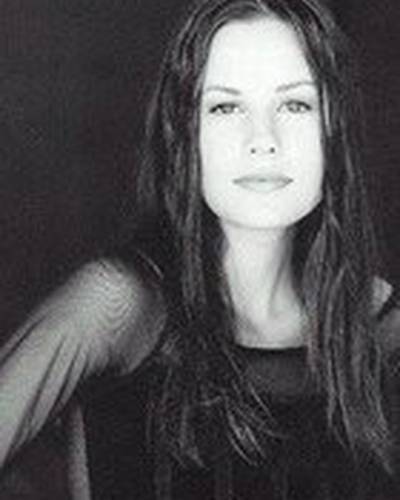 Челси Хоббс фото