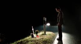 Кадр из фильма "Вольфсбург" - 2