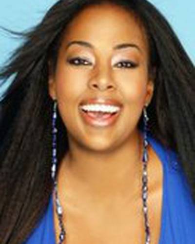 Миа Эмбер Дэвис фото