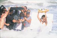 Кадр Женщина сверху