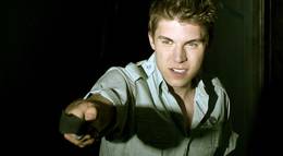 Кадр из фильма "Мертвячка" - 2