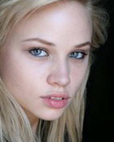 Макензи Ли фото