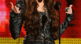 Кадр из фильма "52-я церемония вручения премии «Грэмми»" - 1