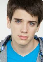 Брэндон Тайлер Расселл фото