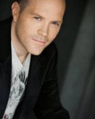 Джош Блэкер фото