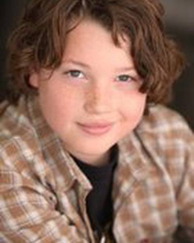 Дэниэл Окифи фото