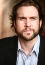 Сет Адамс фото