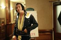 Кадр Элвис покинул здание