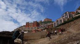 Кадр из фильма "Горный патруль" - 2