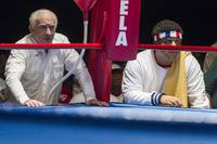 Кадр Каменные кулаки