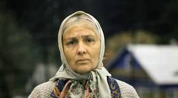 Кадр из фильма "Любовь и голуби" - 2