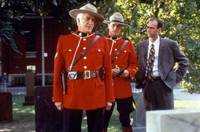 Кадр Строго на юг