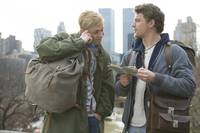 Кадр Том и Вайт уделывают Америку