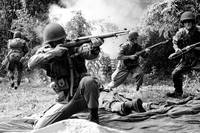 Кадр Женщина и мужчины