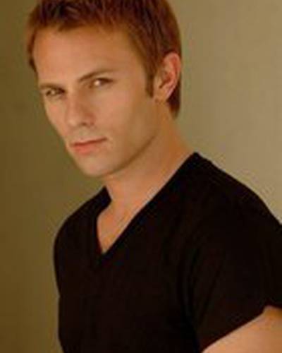 Крэйг Роберт Янг фото