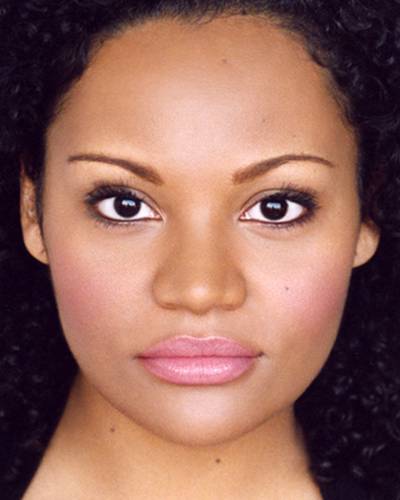 Дэна Гурье фото