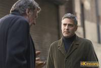 Кадр Майкл Клейтон