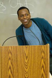 Кадр Ларри Краун