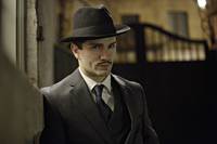 Кадр Быть человеком