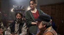 Кадр из фильма "Большая афера в маленьком городе" - 1